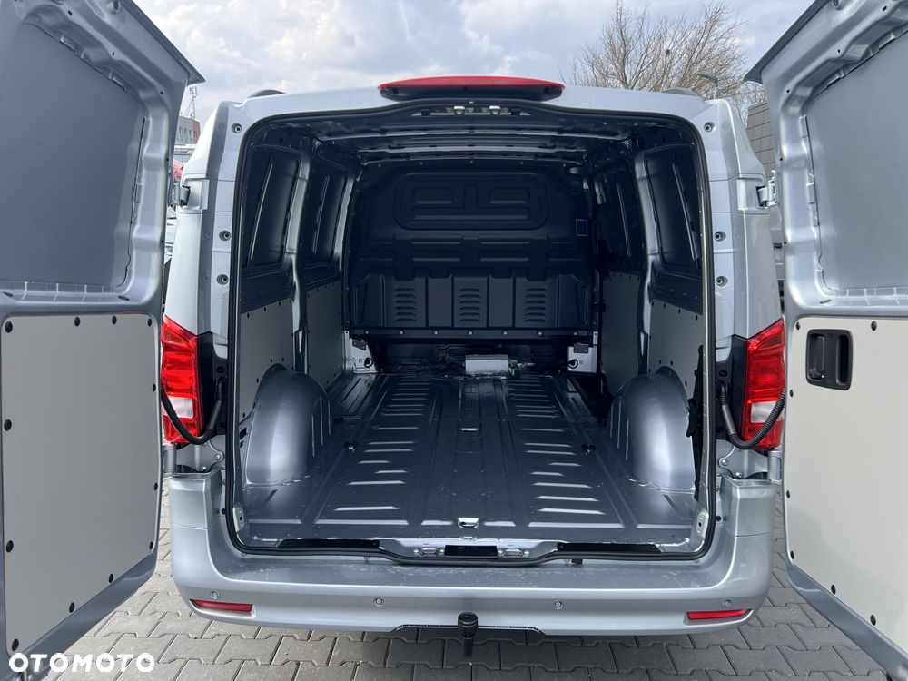 Mercedes-Benz Vito - 8