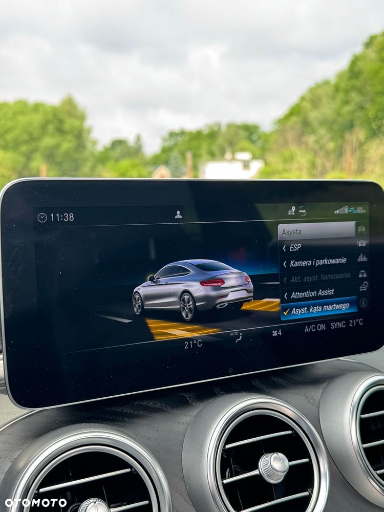 Mercedes-Benz Klasa C 300 9G-TRONIC AMG Line Plus - 33