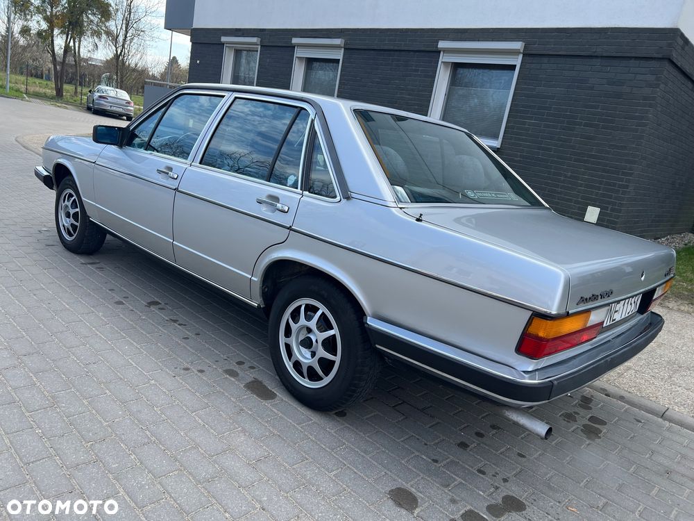 Audi 100 - 6