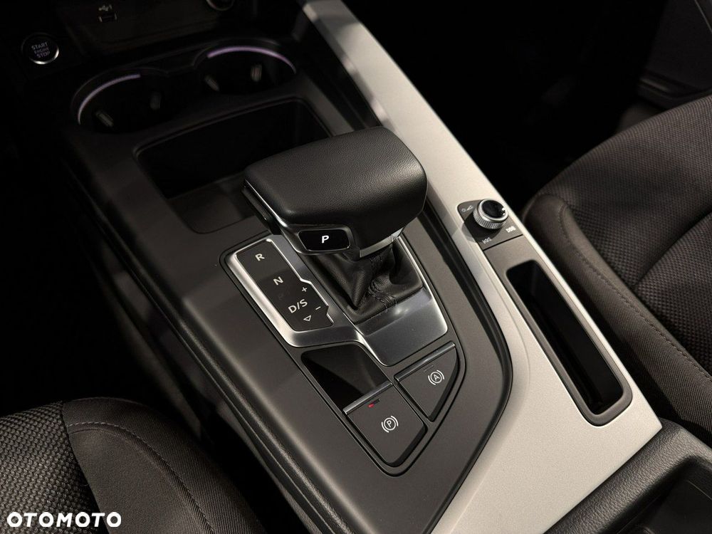 Audi A4 Limousine - 25