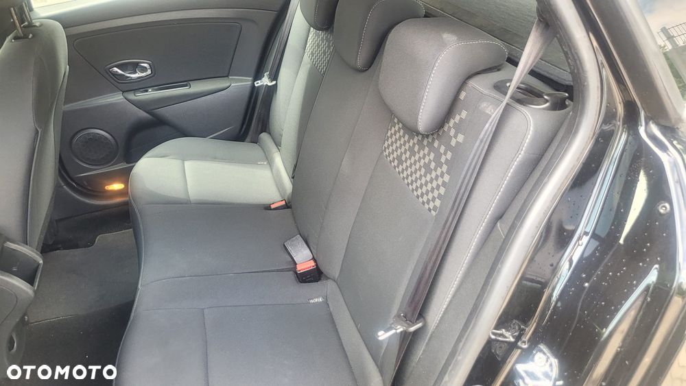 Renault Megane dCi 110 FAP EDC Dynamique - 25