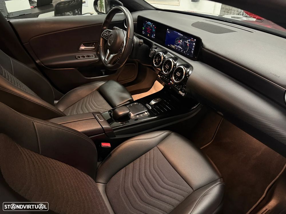 Mercedes-Benz CLA 250 e Shooting Brake Style Plus - 29