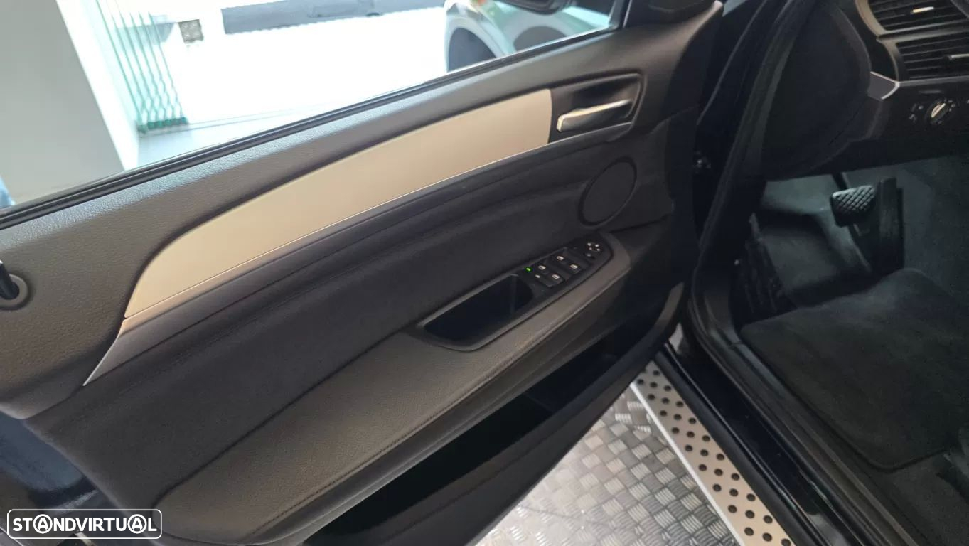 BMW X6 40 d xDrive - 37