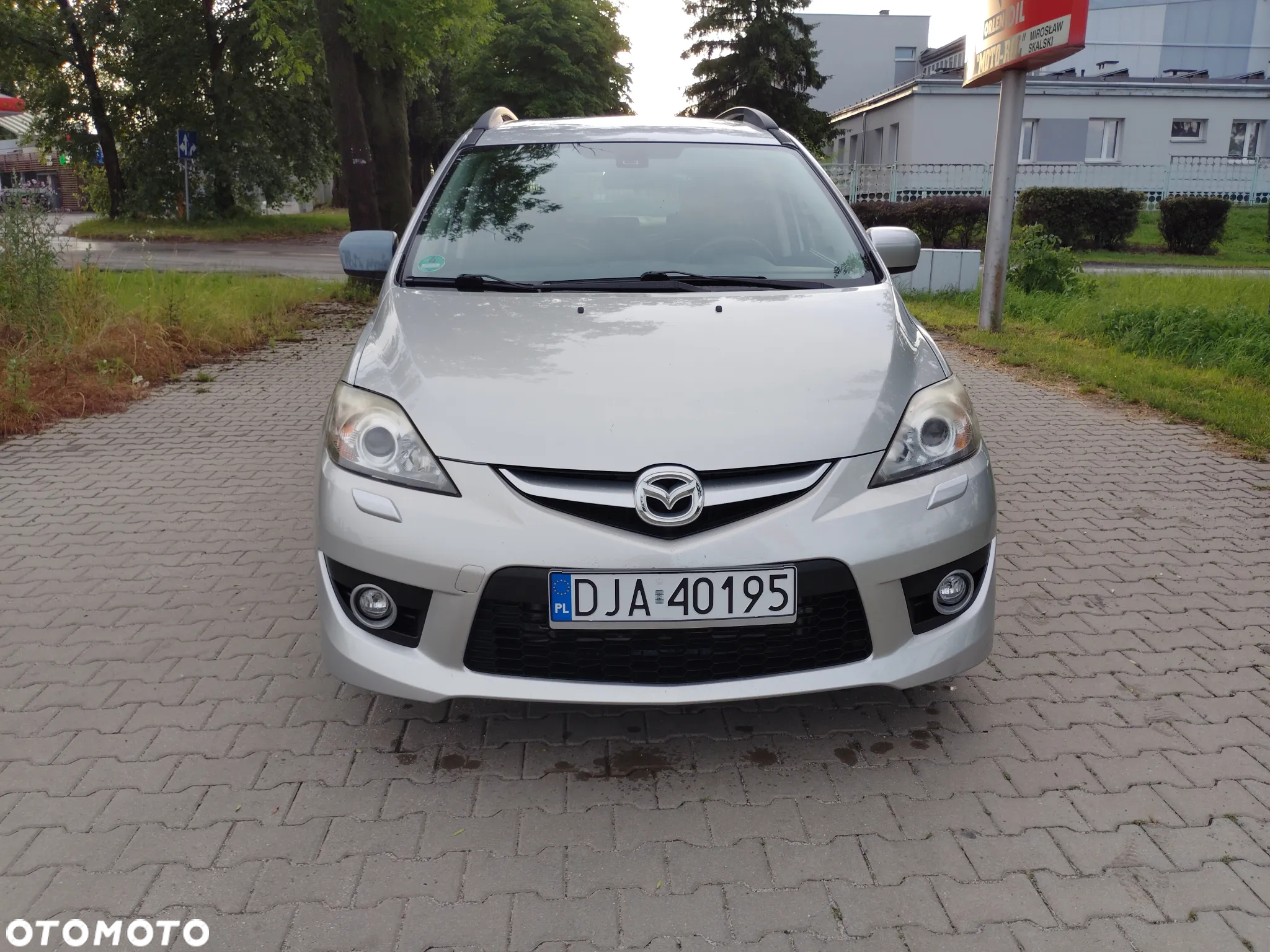 Mazda 5 2.0 Exclusive + - 3
