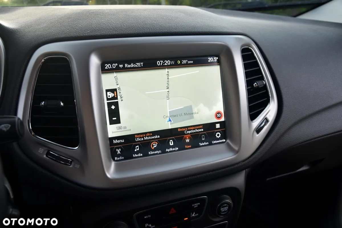 Jeep Compass 1.4 MultiAir Longitude - 22