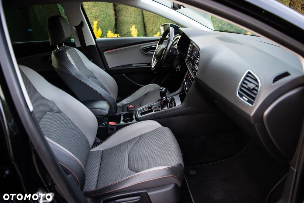 Seat Leon 2.0 TDI DPF Start&Stop XCELLENCE - 37