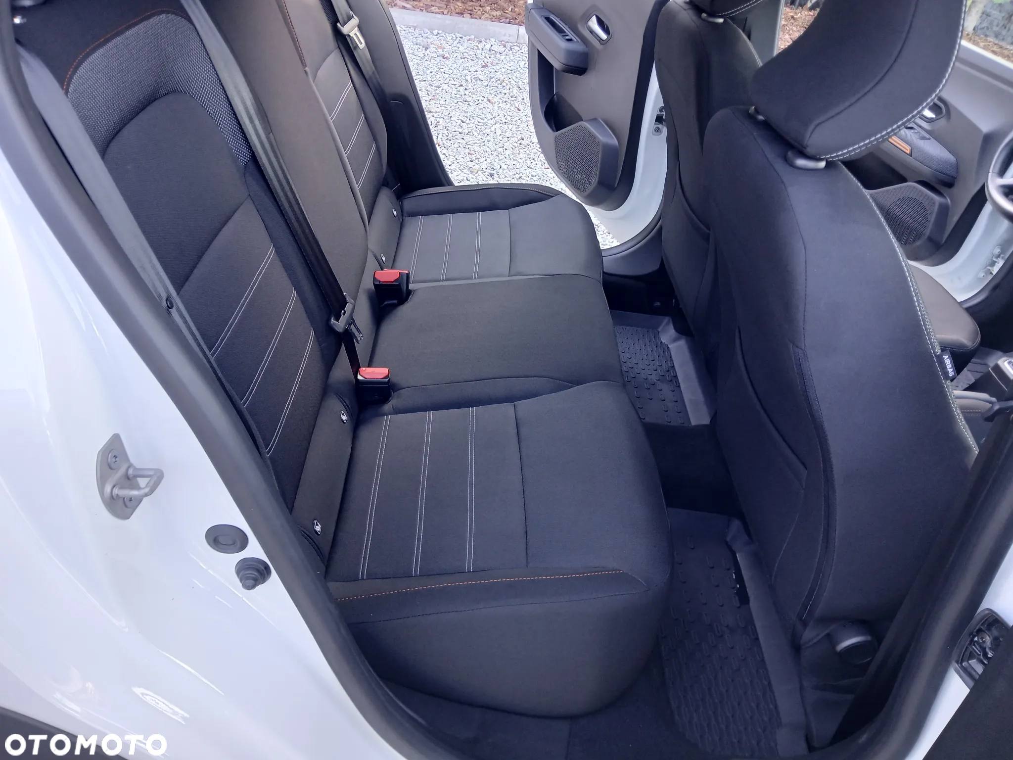 Dacia Sandero Stepway 1.0 TCe SL Celebration S&S - 23