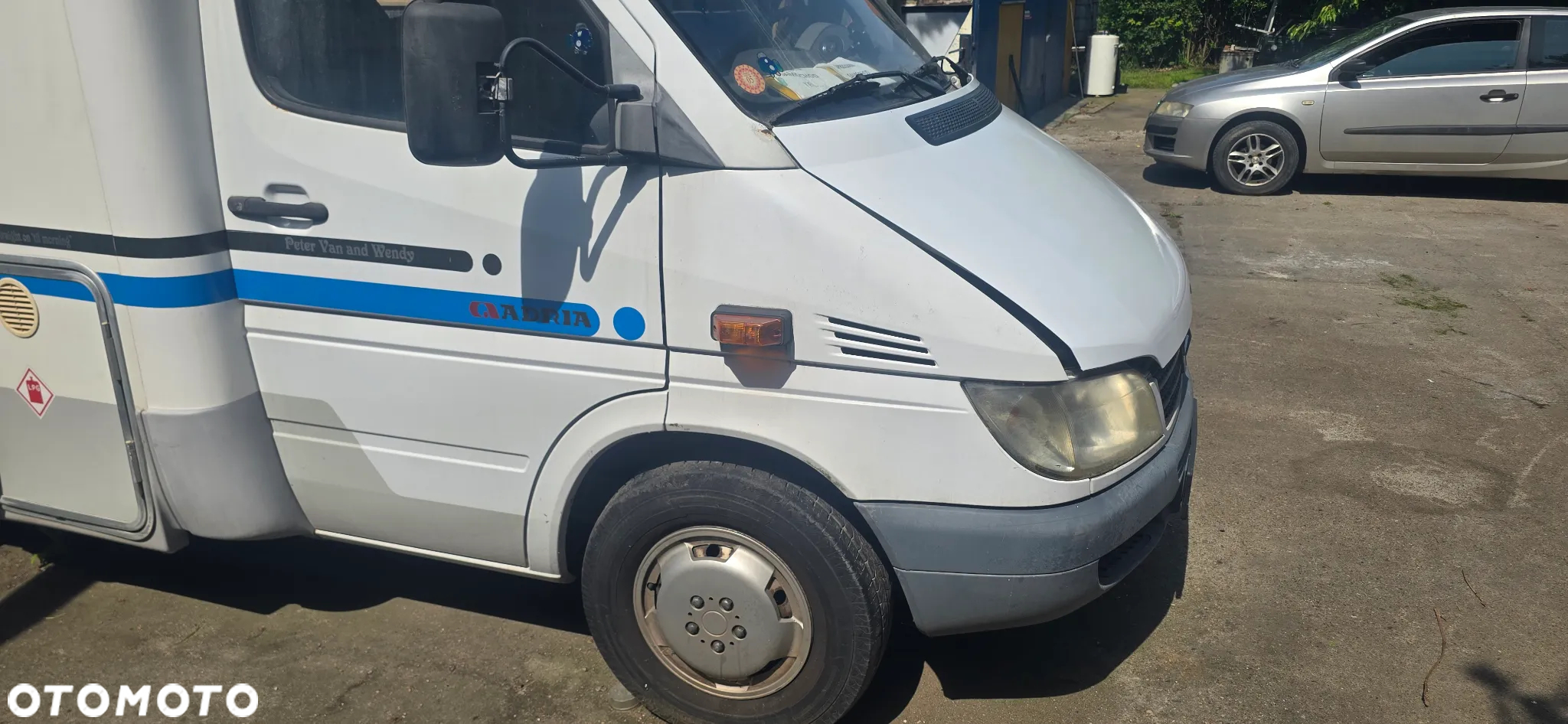 Mercedes-Benz Sprinter - 2