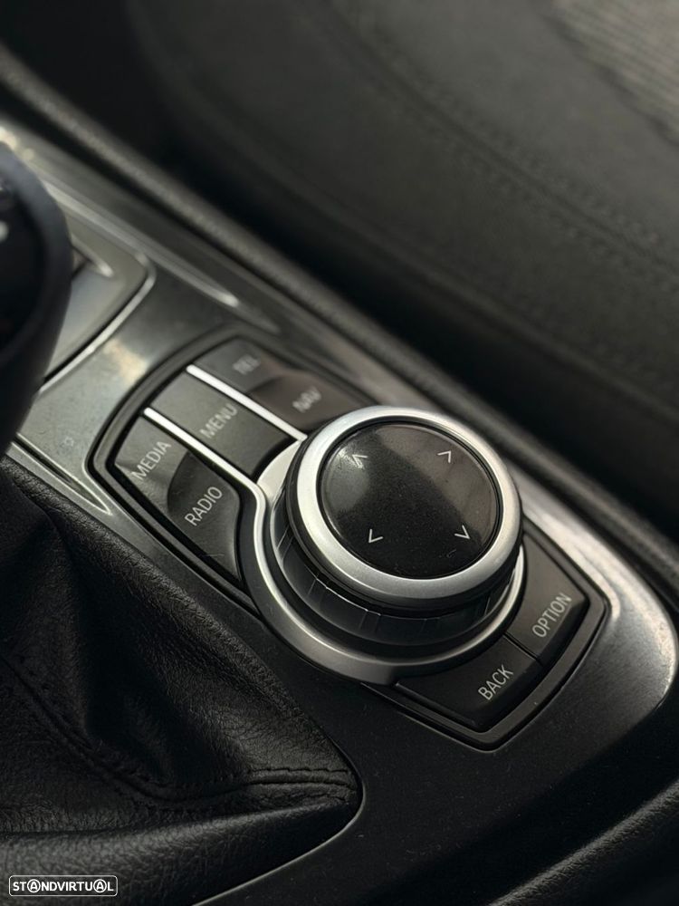 BMW 216 Gran Tourer d 7L Advantage - 33