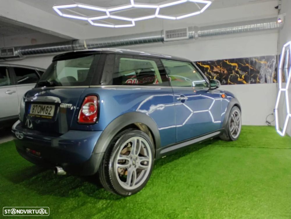 MINI 3 Portas - 35