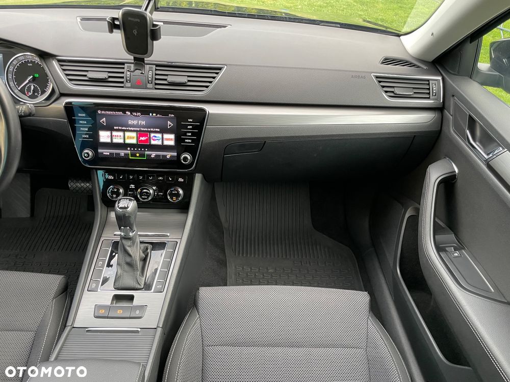 Skoda Superb 2.0 TDI SCR 4x4 Style DSG - 17