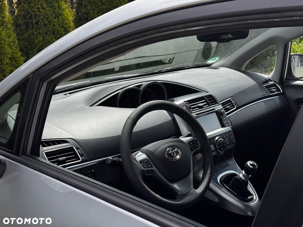 Toyota Verso 1.6 D-4D 5-Sitzer Start/Stop Edition S+ - 18