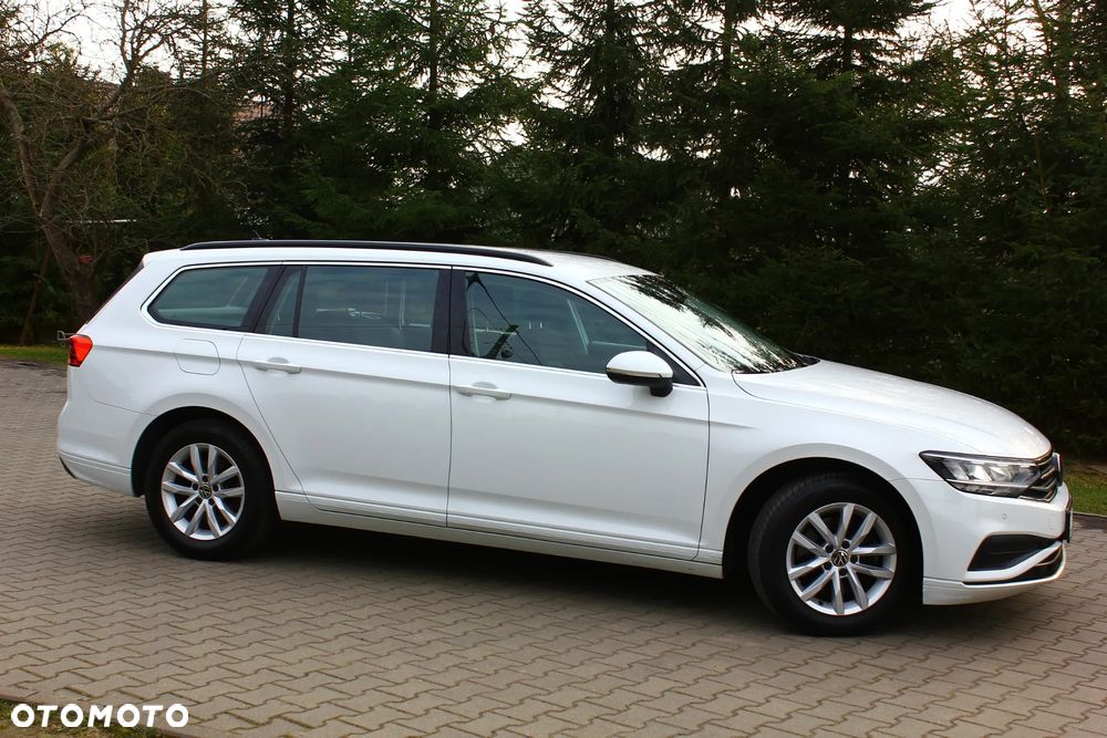Volkswagen Passat 2.0 TDI SCR DSG Business - 3