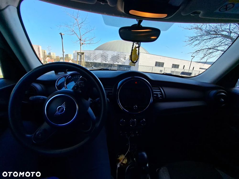 MINI ONE Standard - 6