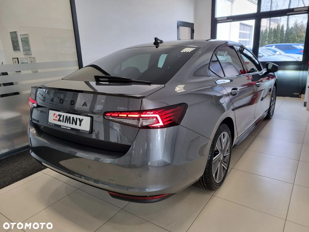 Skoda Superb 2.0 TSI Sportline DSG - 12
