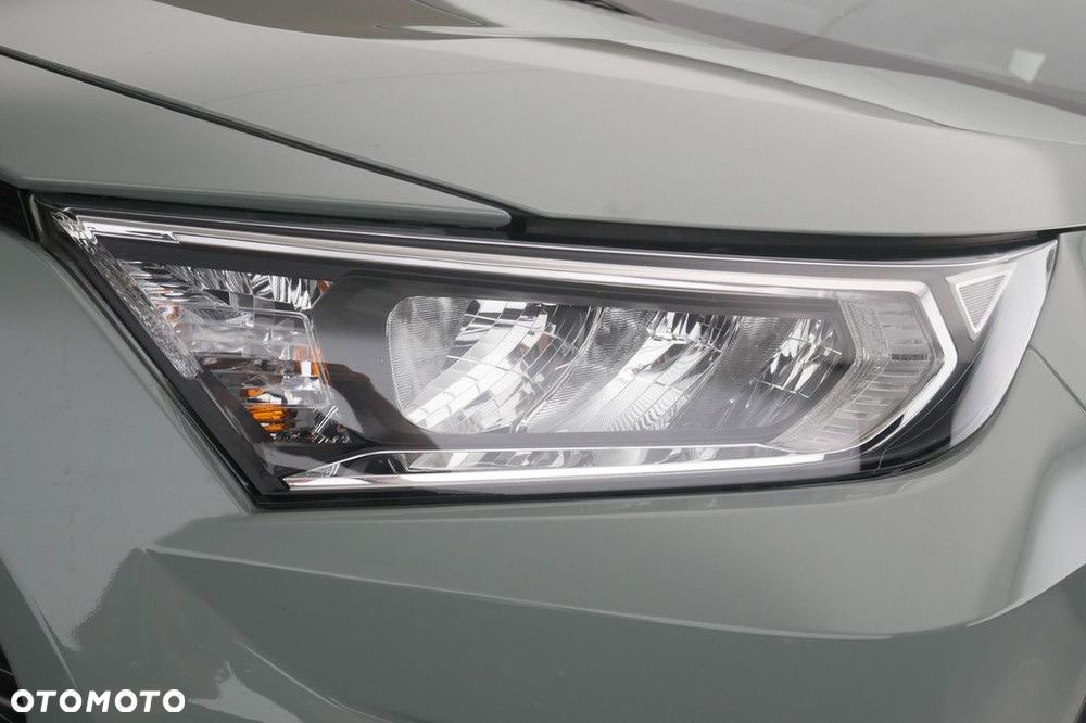 Toyota RAV4 - 13
