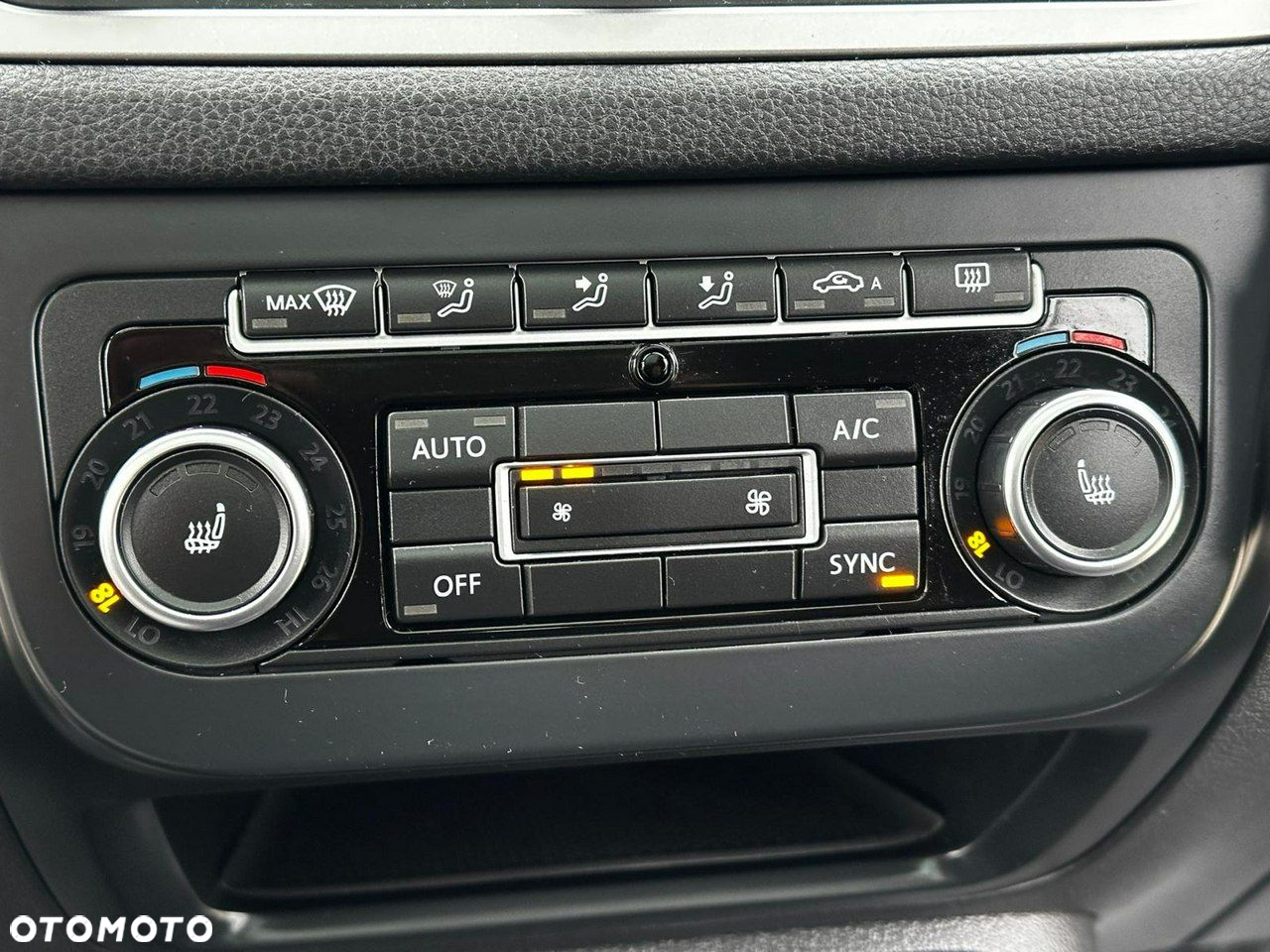 Volkswagen Tiguan 1.4 TSI BlueMotion Technology Cup Sport & Style - 28