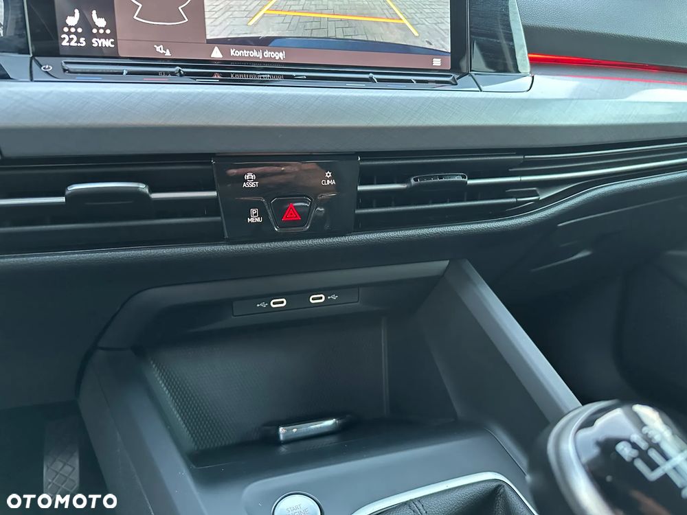 Volkswagen Golf - 16