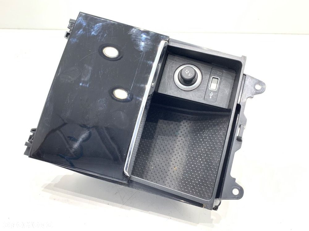 POPIELNICZKA  SKODA KAROQ (NU7, ND7) 2017 - 2022 2.0 TSI 4x4 140 kW [190 KM] benzyna 2019 - 2022 - 2