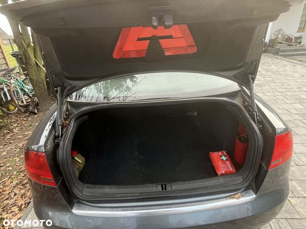 Audi A4 Limousine 1.9 TDI - 12