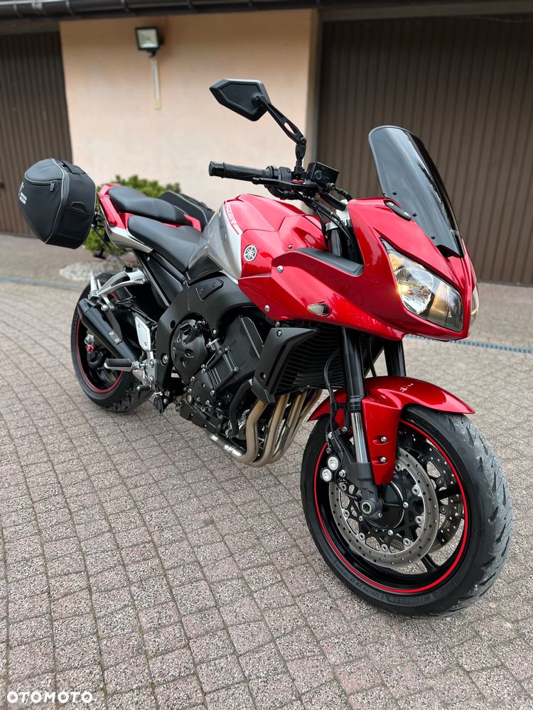 Yamaha FZ - 29
