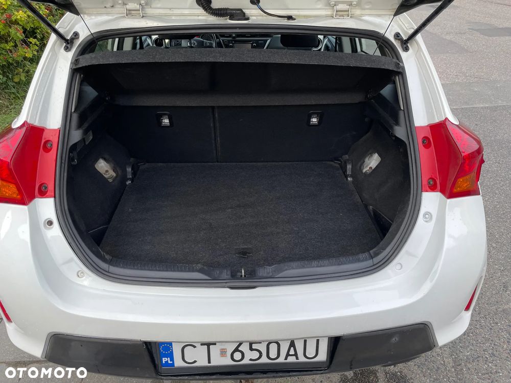 Toyota Auris 1.6 Valvematic Comfort - 18