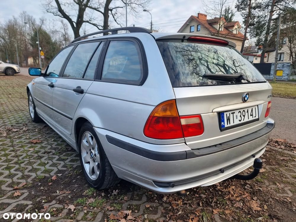 BMW Seria 3 320d Edition Exclusive - 2