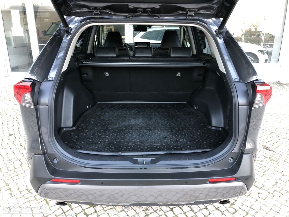 Toyota RAV4 2.5 HDF Exclusive P.Luxury - 13