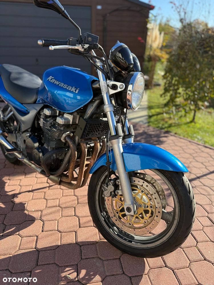 Kawasaki ZR - 6