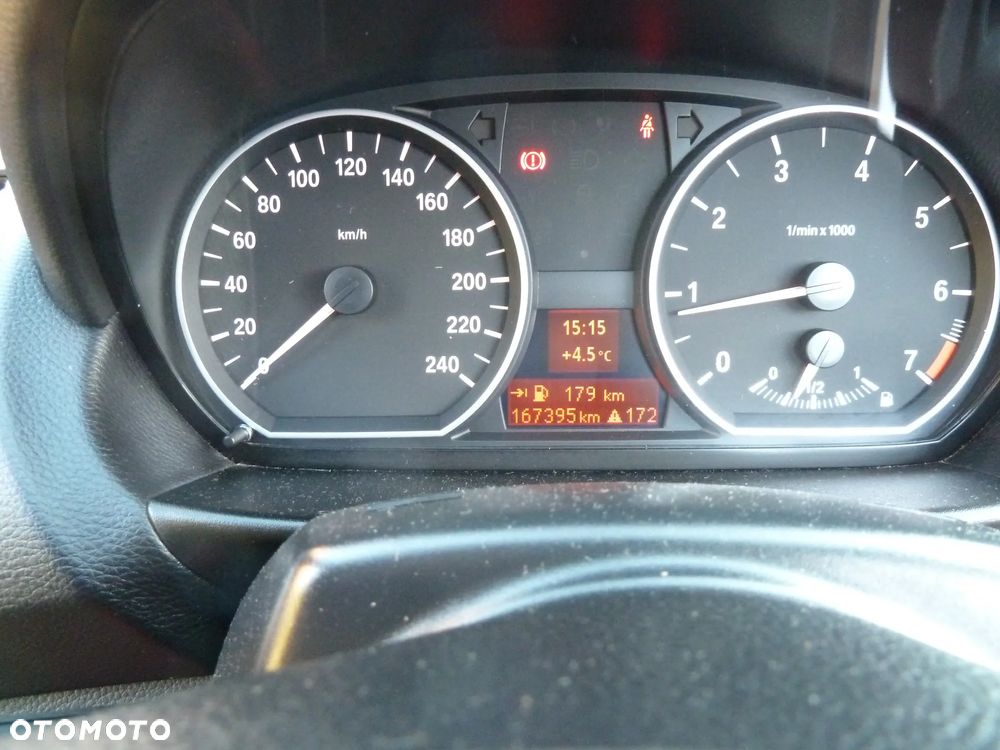 BMW Seria 1 118i - 12