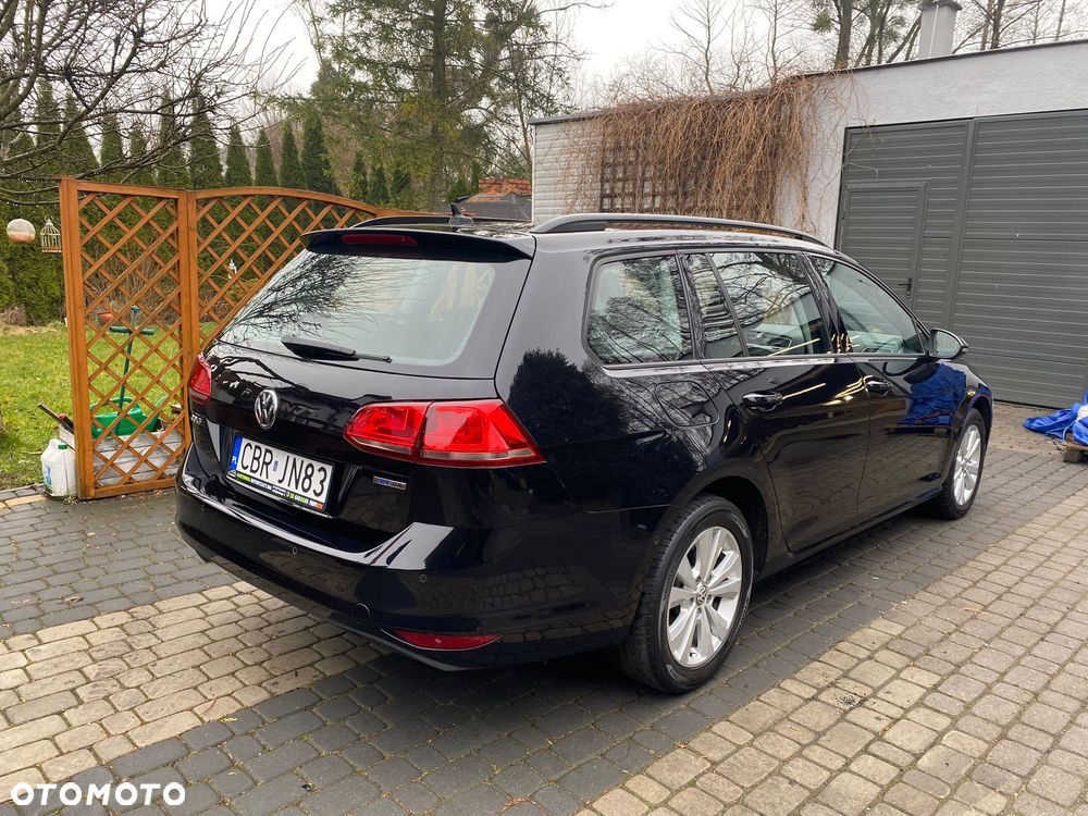 Volkswagen Golf - 3