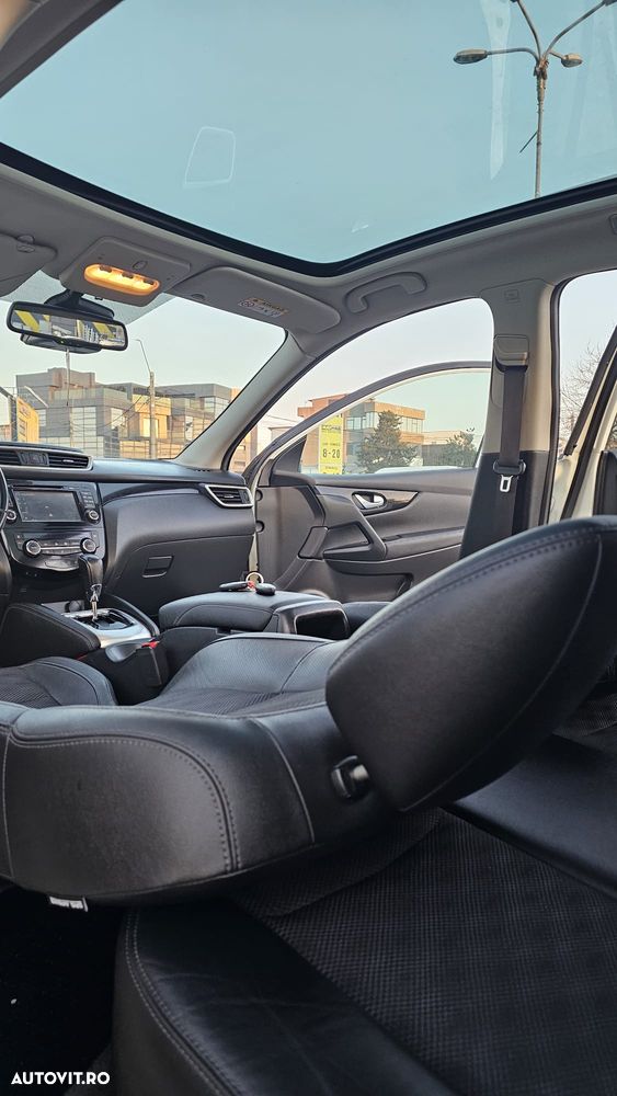 Nissan Qashqai 1.6 DCI Xtronic TEKNA+ - 9