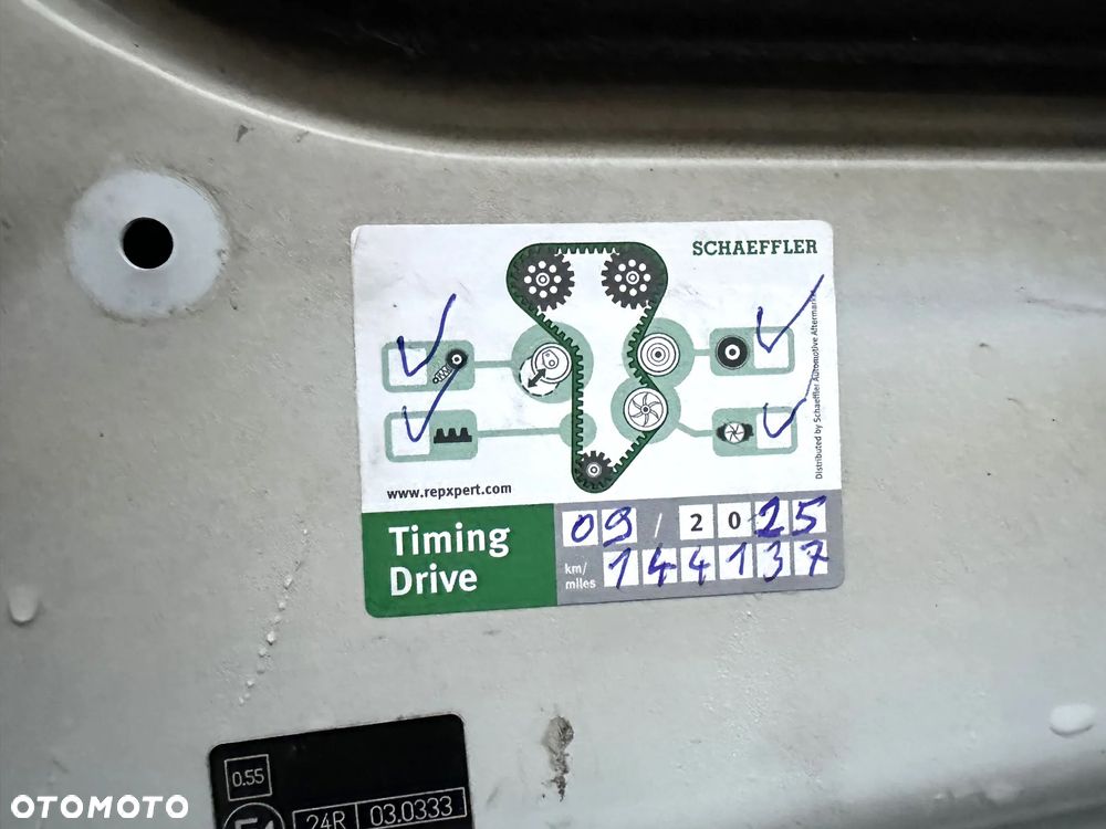 Volvo C70 T5 Summum - 28