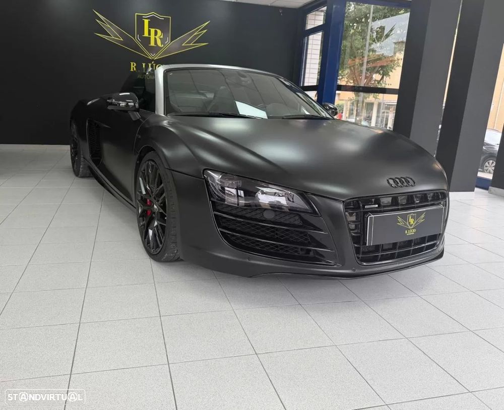Audi R8 Spyder 5.2 FSi V10 quattro R tronic - 2