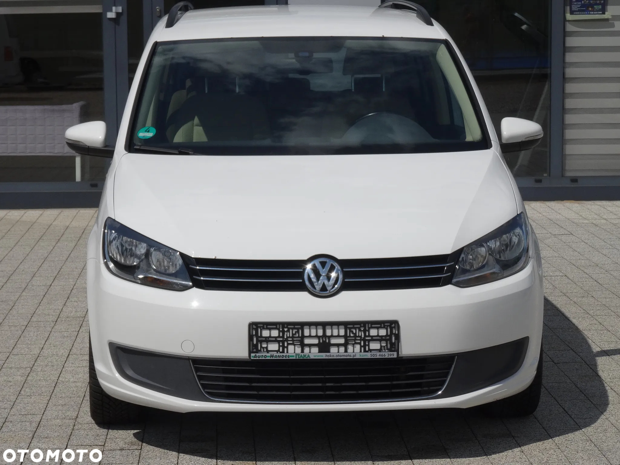 Volkswagen Touran 2.0 TDI DPF BlueMotion Technology Comfortline - 4