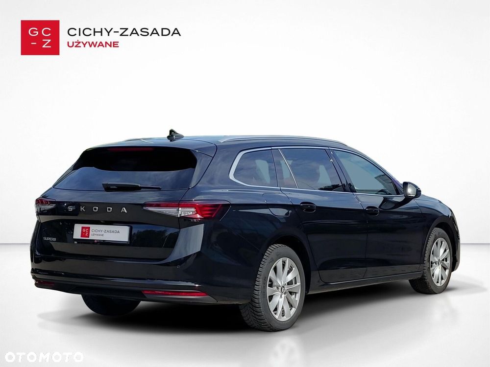 Skoda Superb 2.0 TDI SCR Selection DSG - 5