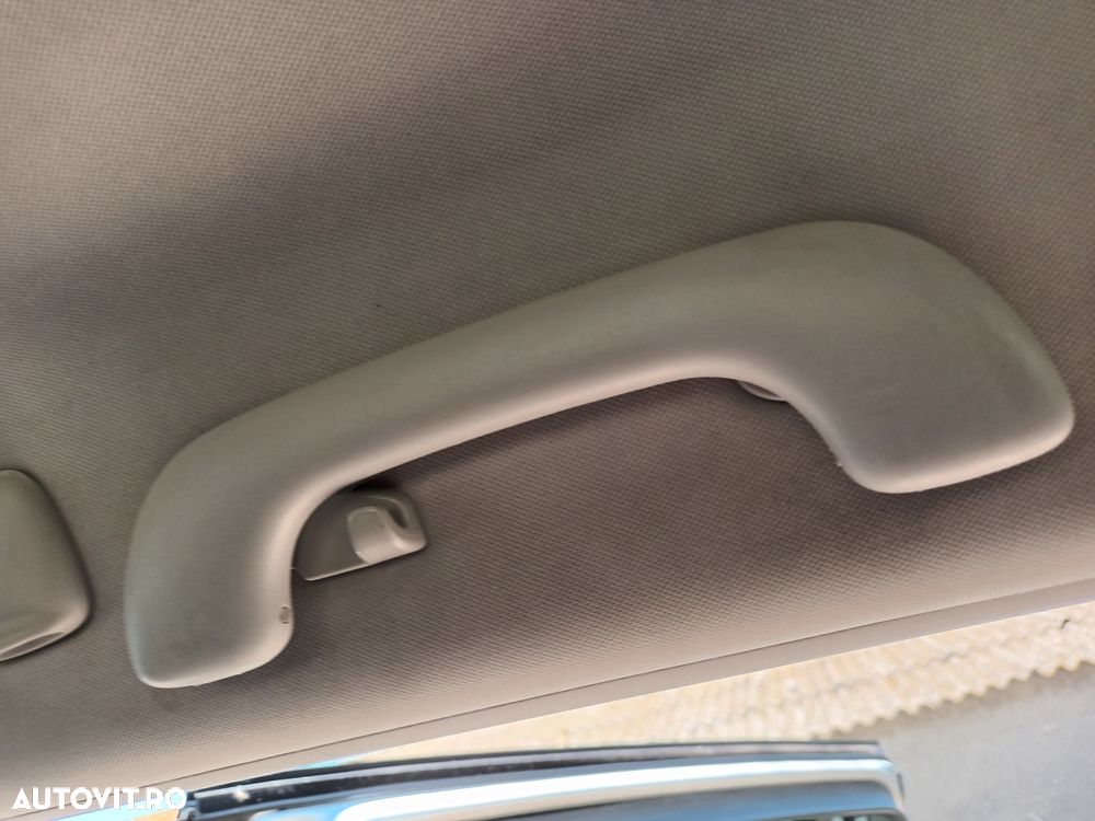 Dezmembrari  Renault LAGUNA 3  2007  > 0000 2.0 dCi (BT08, BT0K, BT0J - 10