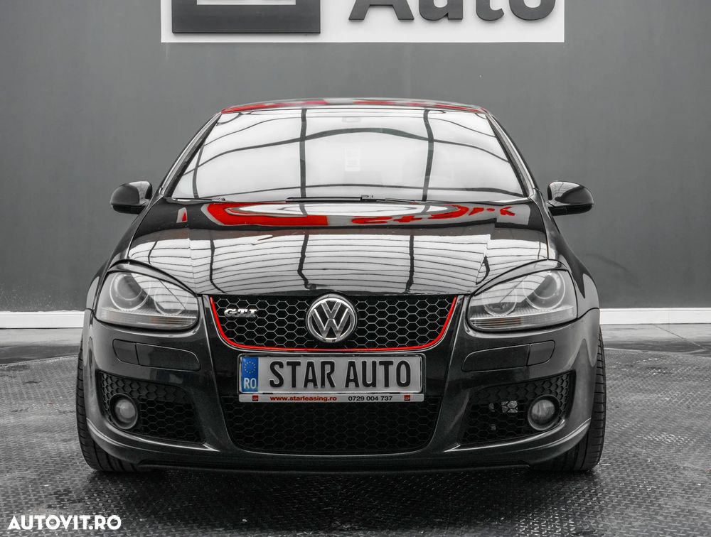 Volkswagen Golf 2.0 FSI GTI - 3