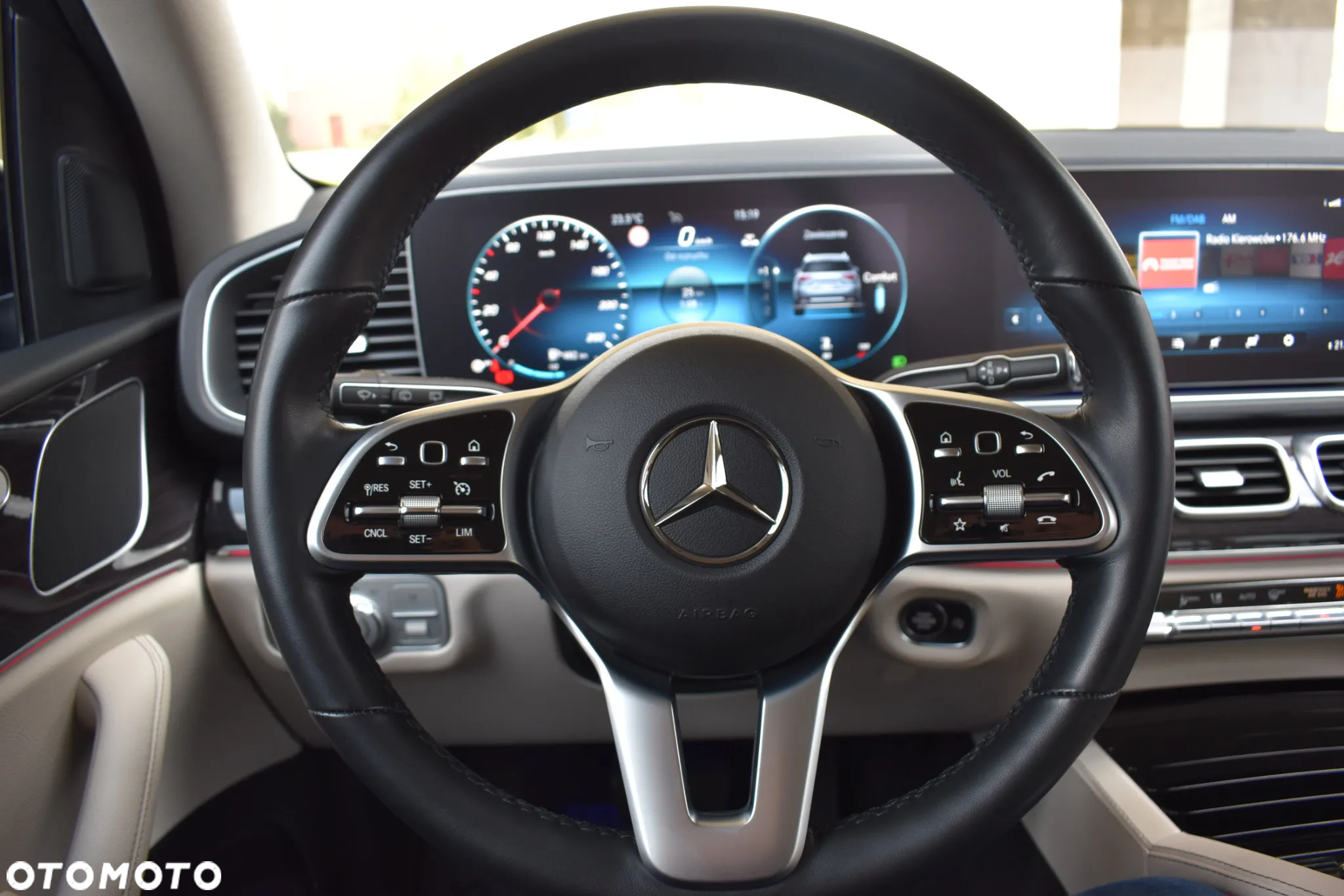 Mercedes-Benz GLE 400 d 4-Matic - 38