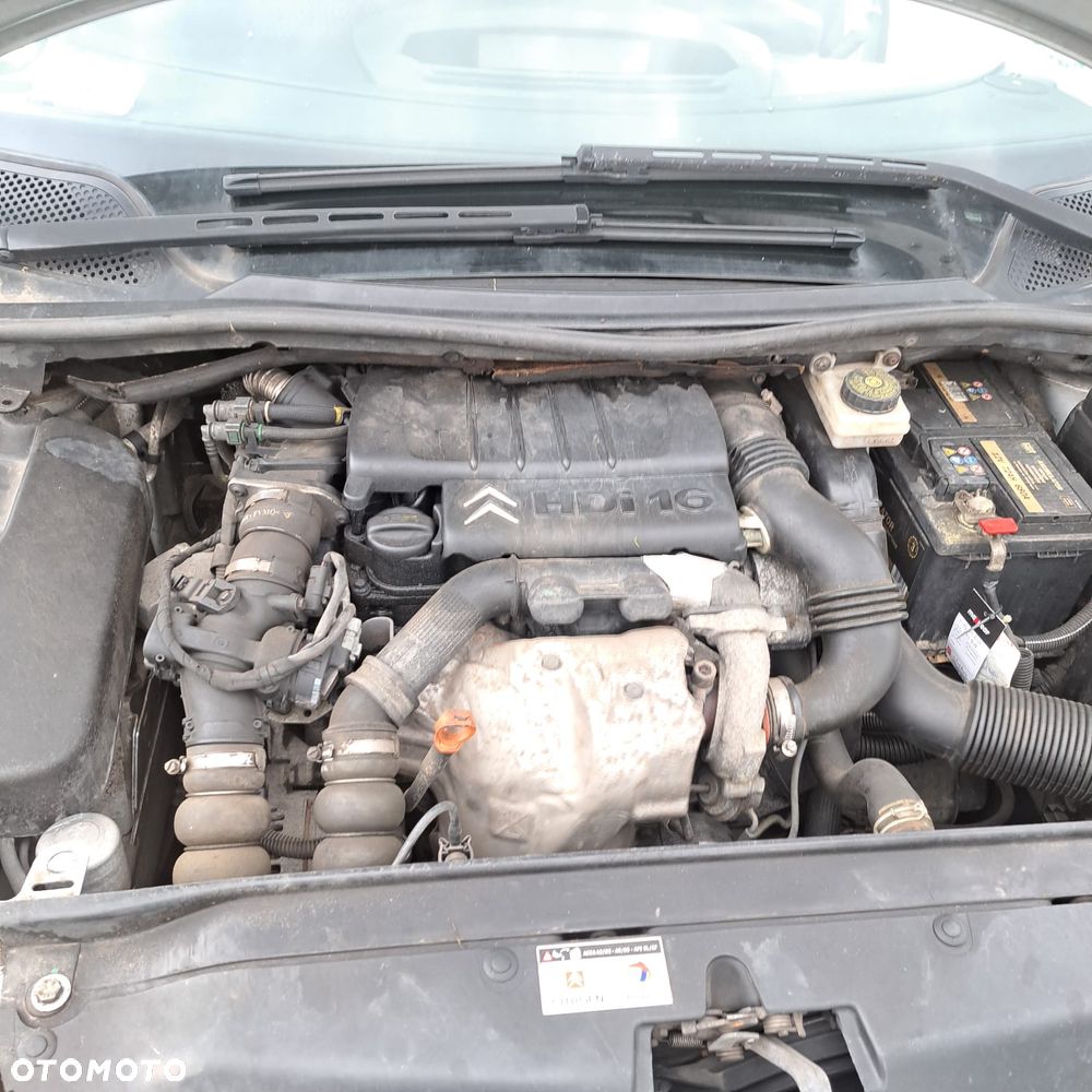 Citroën C4 1.6 HDi X - 6