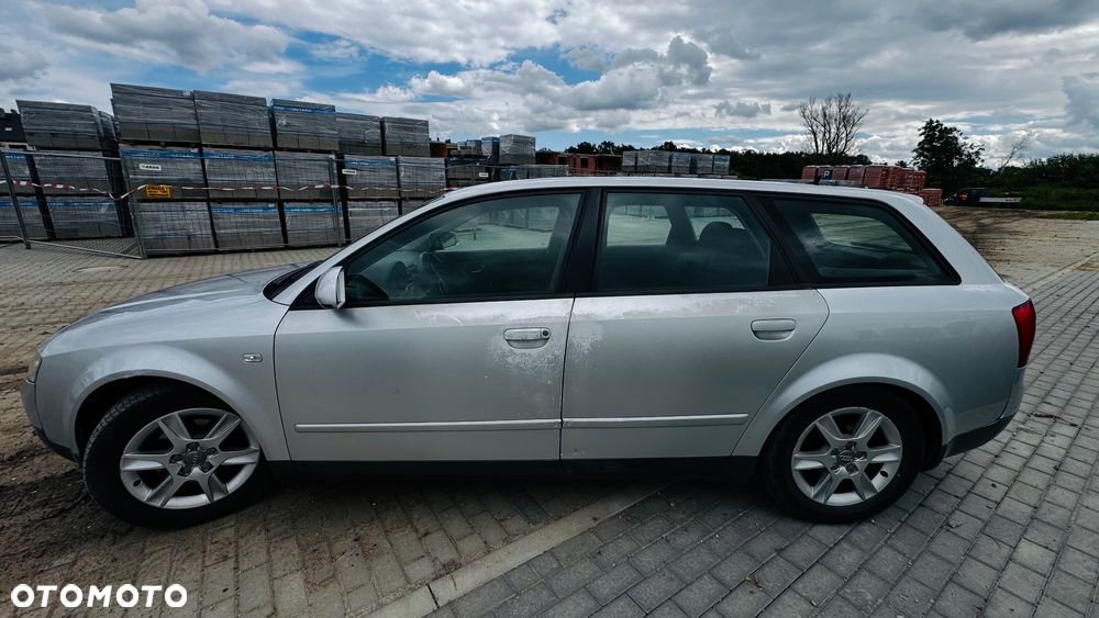 Audi A4 Avant - 6