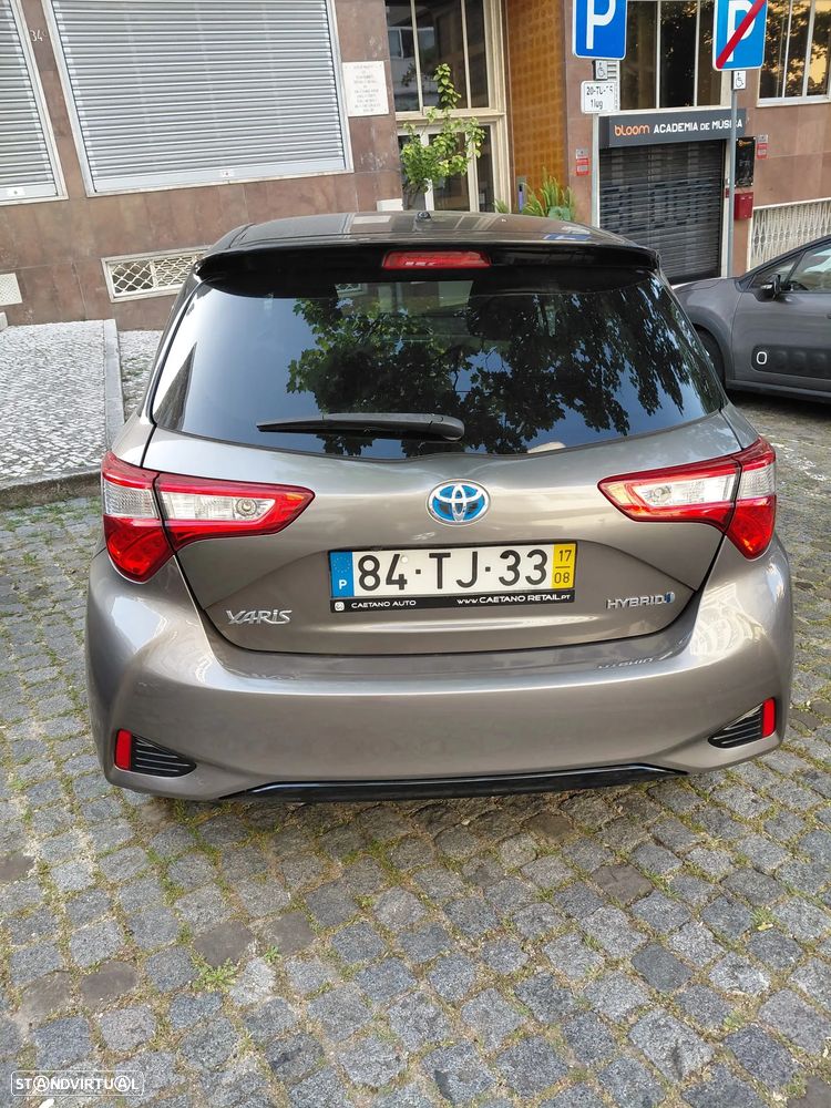 Toyota Yaris 1.5 HSD Square Collec.Grey - 10