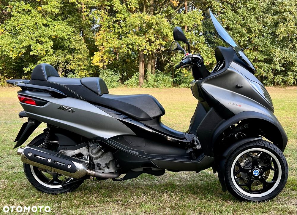 Piaggio MP-3 - 3