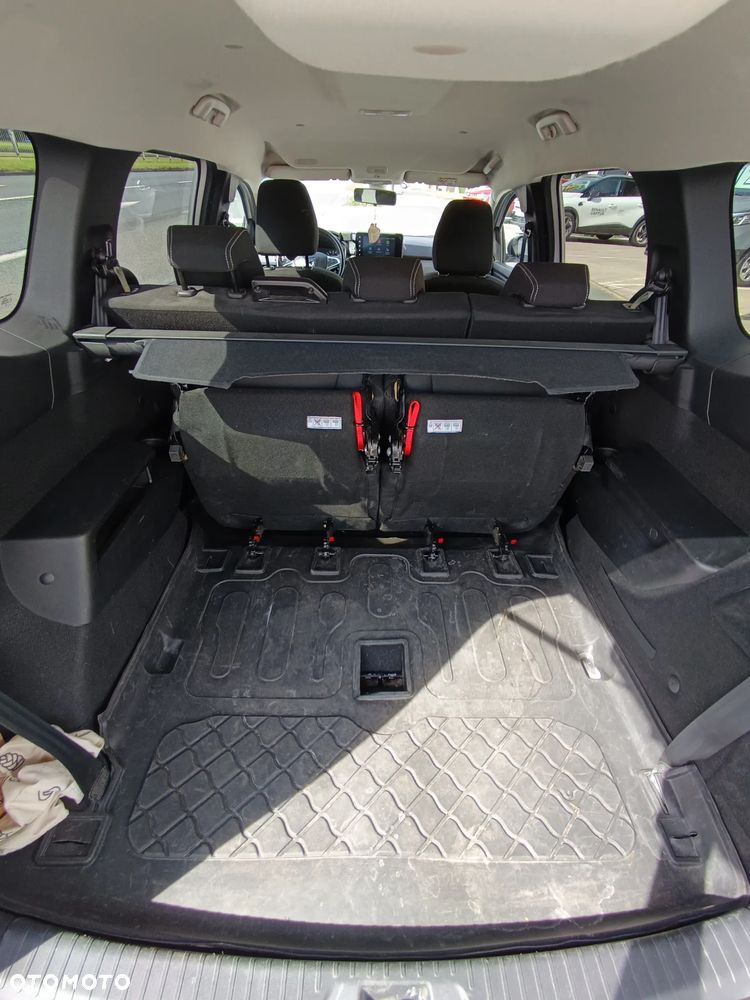 Dacia Jogger 1.0 TCe SL Extreme 7os - 15