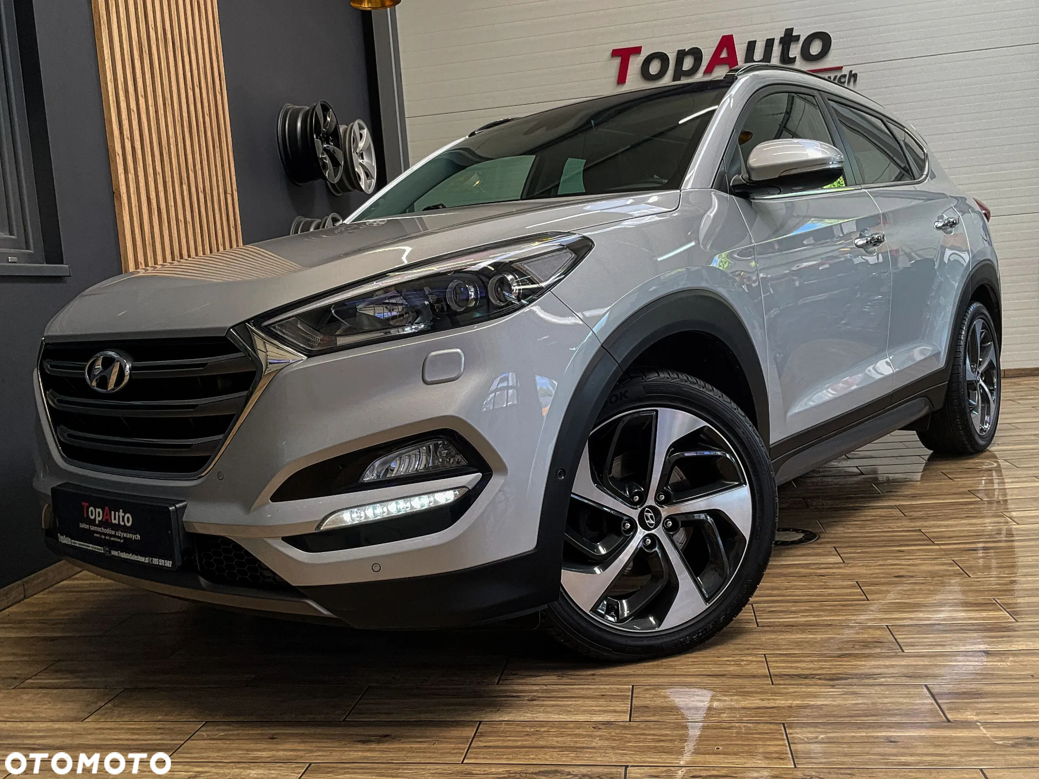 Hyundai Tucson 2.0 CRDi 4WD Automatik Premium - 14