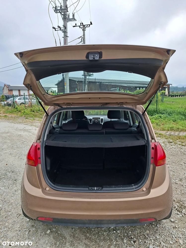 Kia Venga 1.4 L - 2