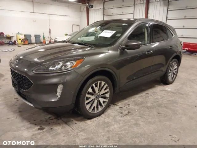 Ford Escape 2.0 EcoBoost AWD Titanium - 1