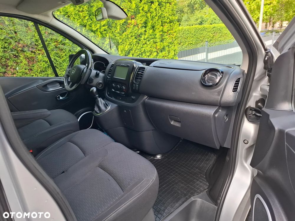 Opel Vivaro - 6