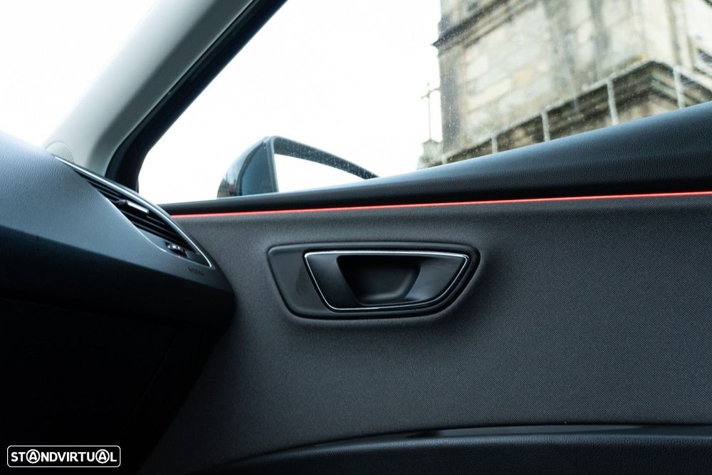 SEAT Leon 1.6 TDI S&S Style - 40