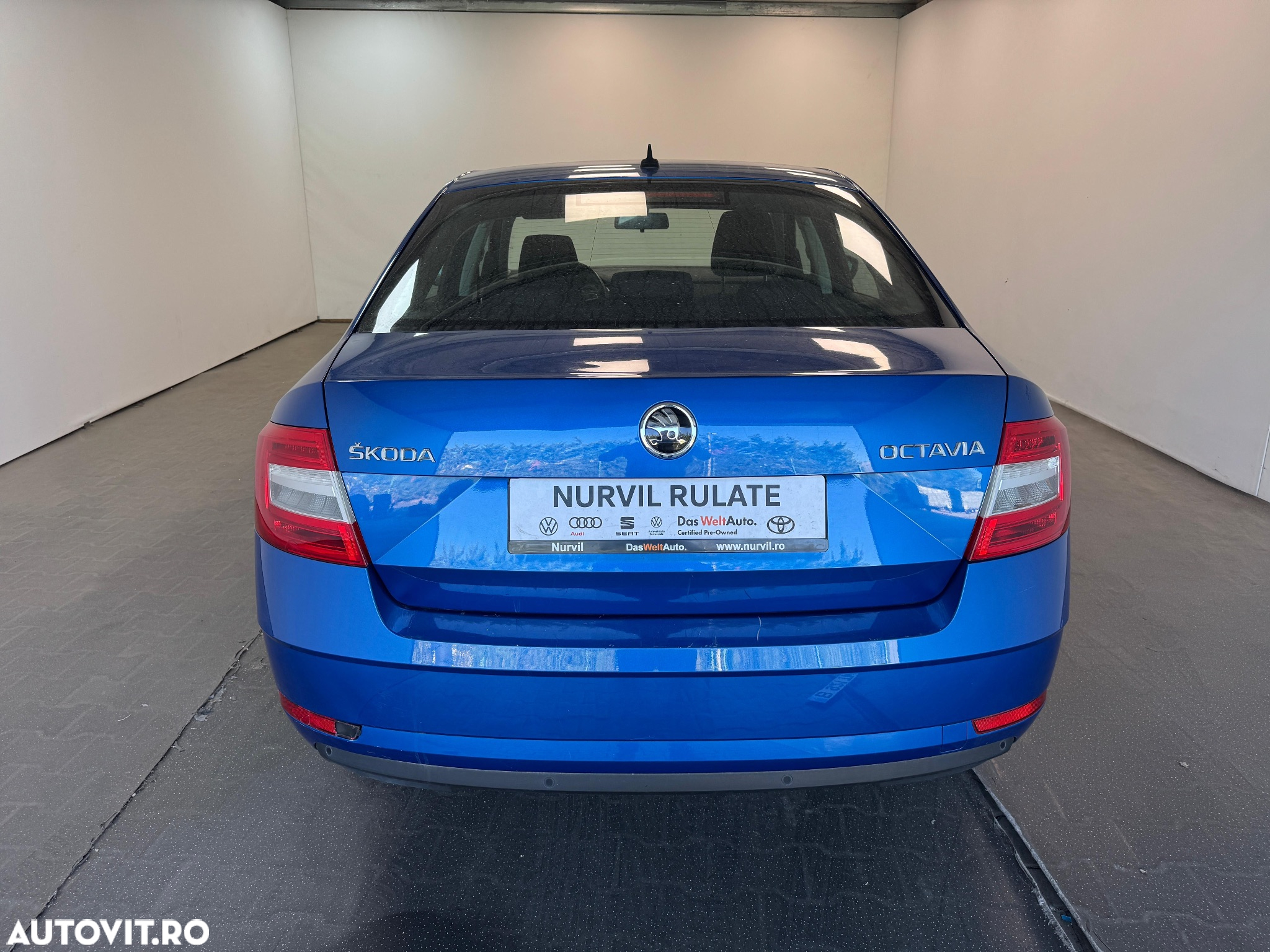 Skoda Octavia 1.6 TDI Ambition - 13